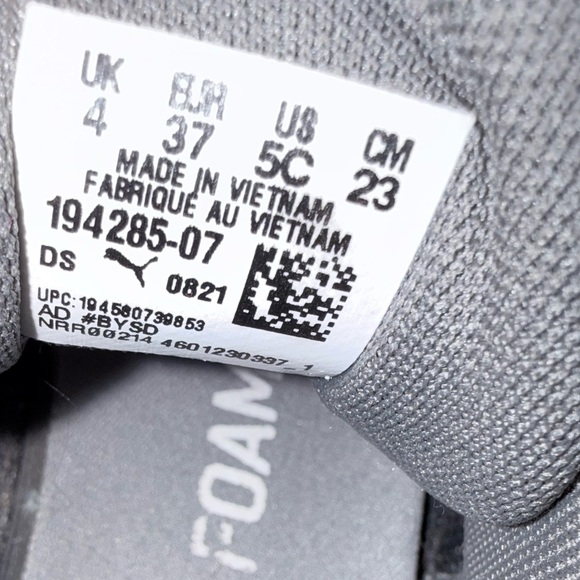 PUMA Gray and Pink Women's Athletic Sneakers - Picture 5 of 6